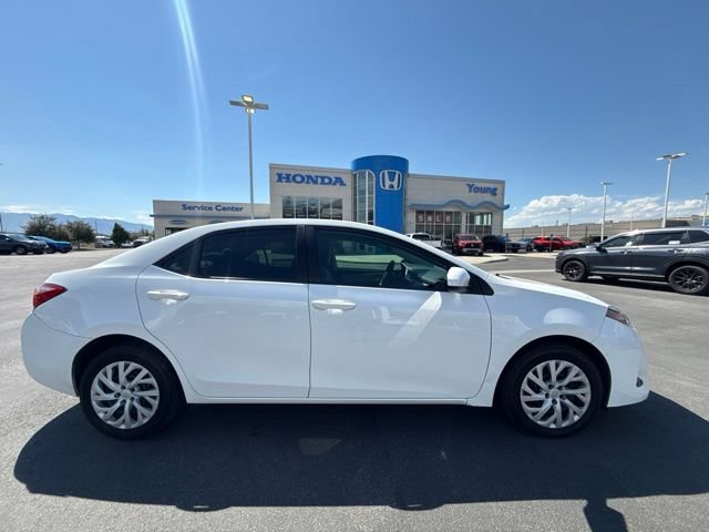 Used 2019 Toyota Corolla LE w/ Carpet Mat Package (TMS) FWD image 3