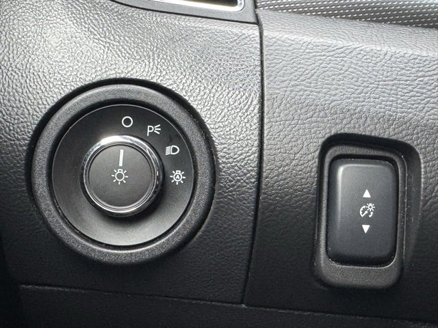 Used 2012 Ford Taurus SEL image 34