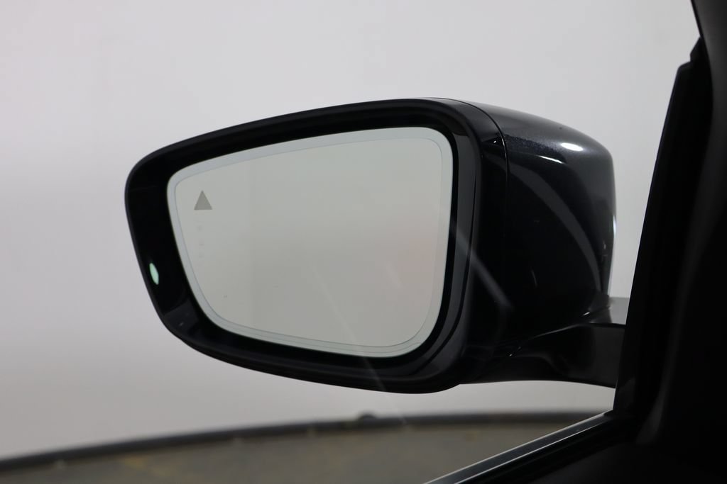 Used 2024 BMW 330i Sedan RWD image 44