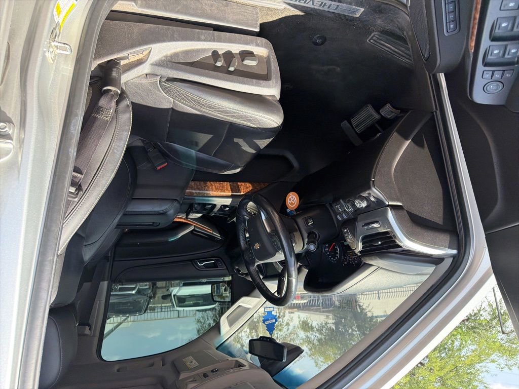 Used 2016 Chevrolet Suburban LTZ AWD/4WD image 28