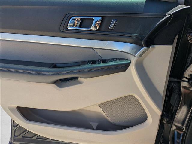 Used 2018 Ford Explorer FWD image 10