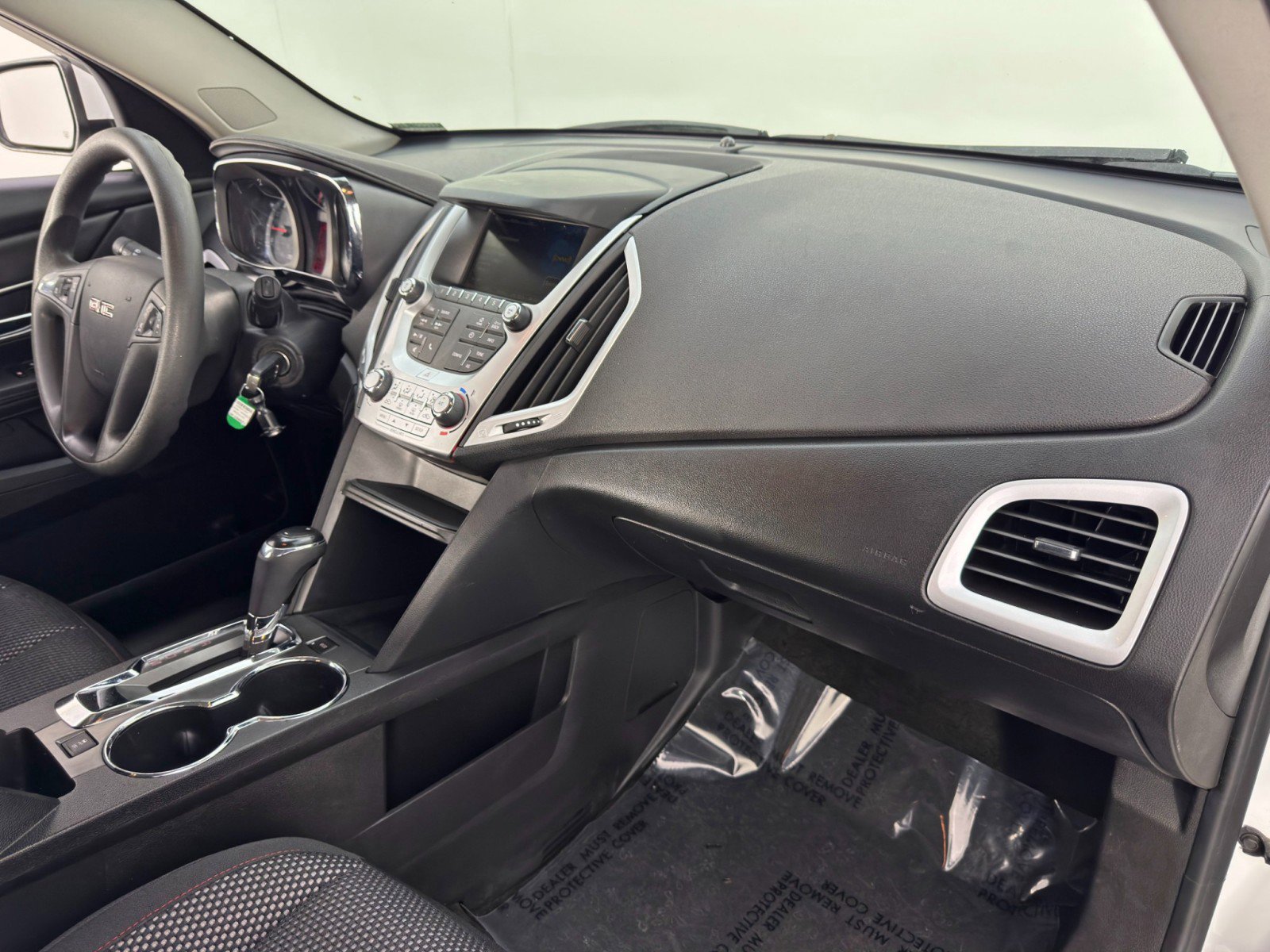 Used 2017 GMC Terrain SLE image 13