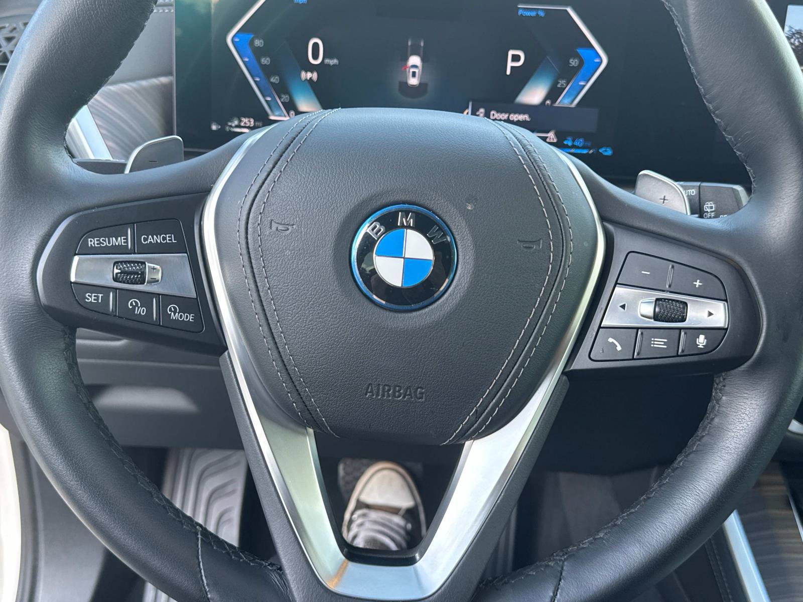 Certified 2025 BMW X5 xDrive50e w/ Parking Assistance Package image 29