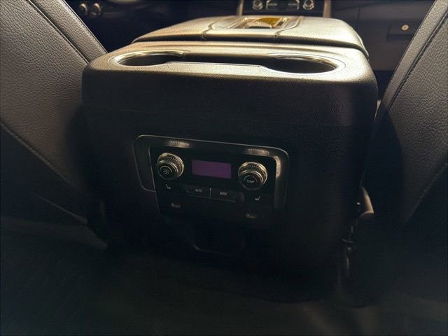 Used 2022 GMC Yukon Denali image 45