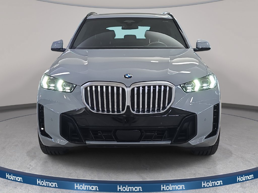Used 2026 BMW X5 sDrive40i w/ M Sport Package RWD image 3