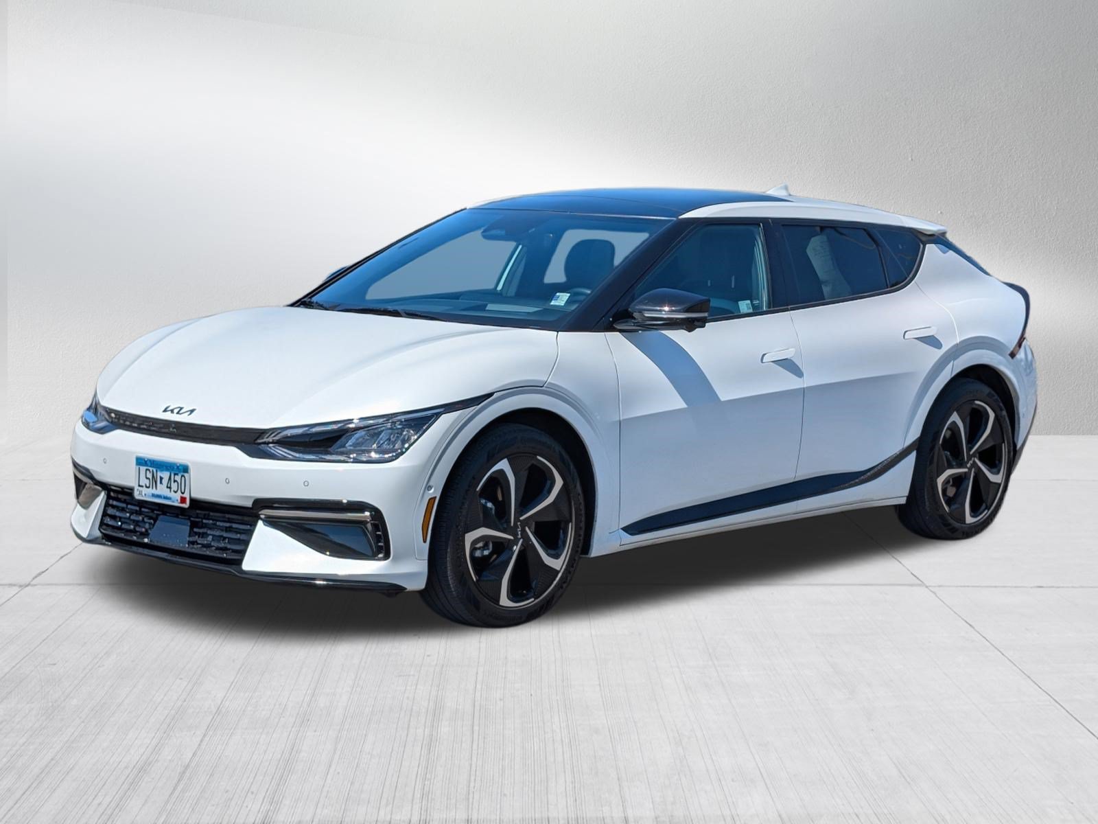 Certified 2024 Kia EV6 GT-Line AWD/4WD image 3