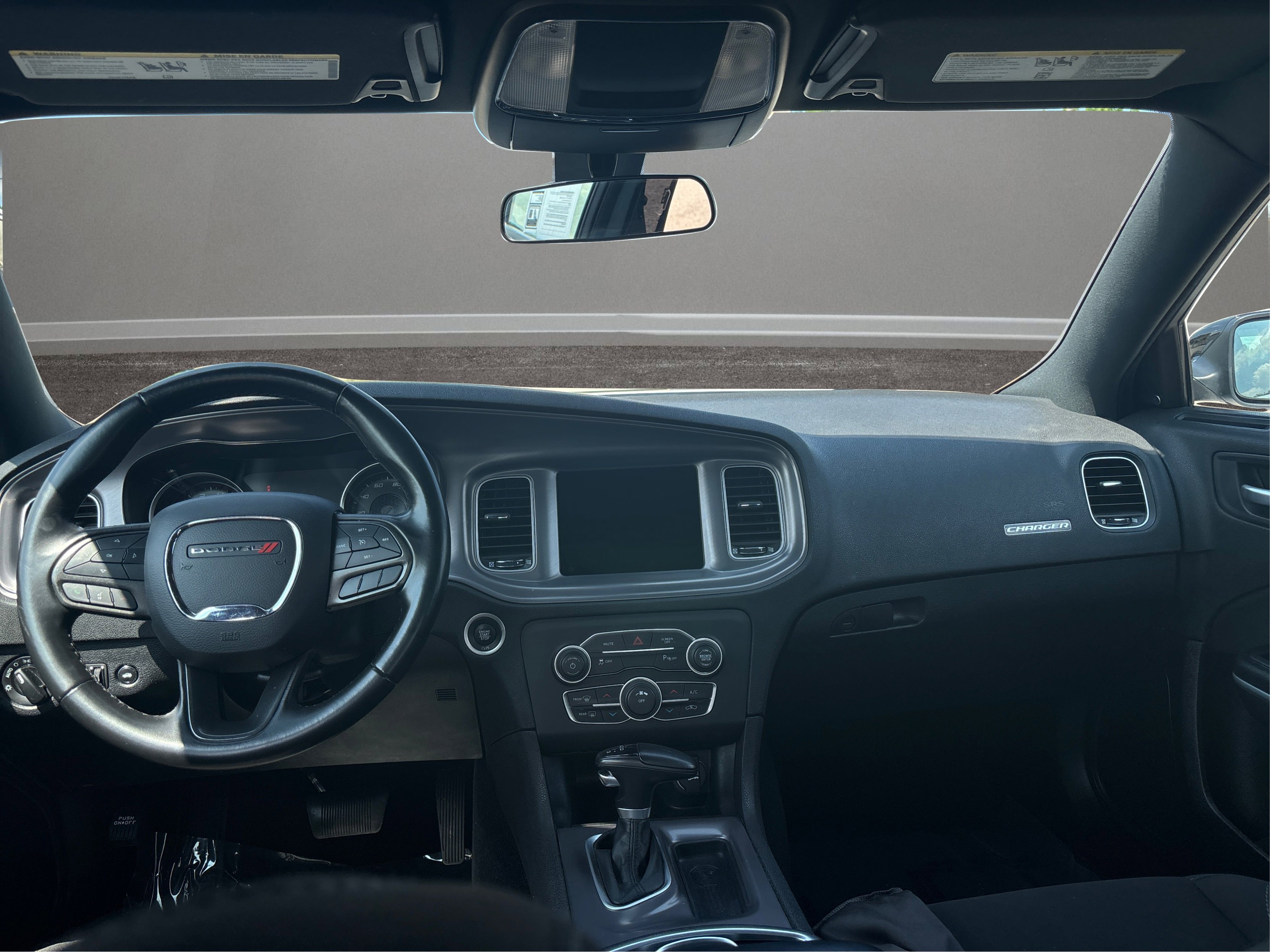 Used 2023 Dodge Charger SXT image 40