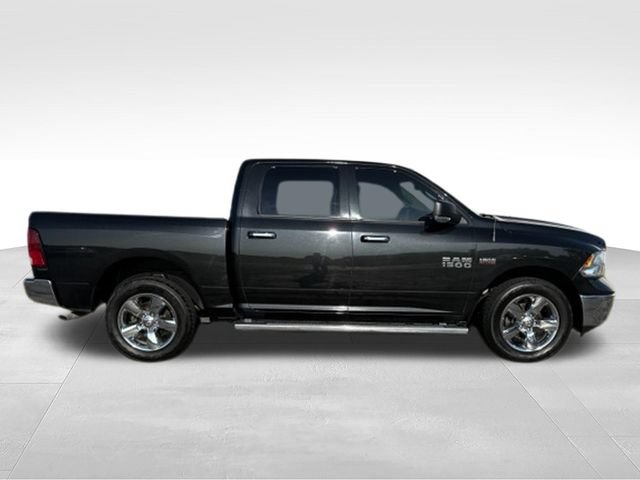 Used 2018 RAM 1500 Classic SLT w/ Luxury Group AWD/4WD image 19
