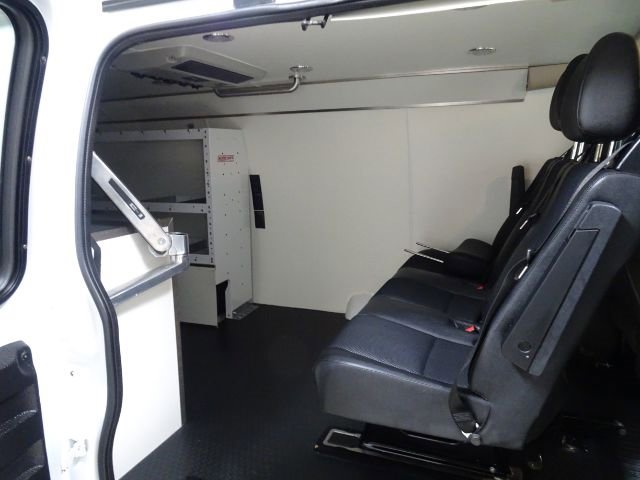 Used 2017 Chevrolet Express 2500 Extended image 17