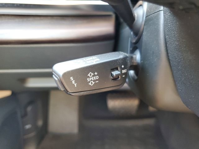 Used 2022 Audi Q8 Prestige w/ Prestige Package image 18