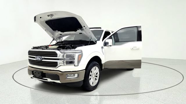 Used 2025 Ford F150 King Ranch w/ FX4 Off-Road Package AWD/4WD image 13