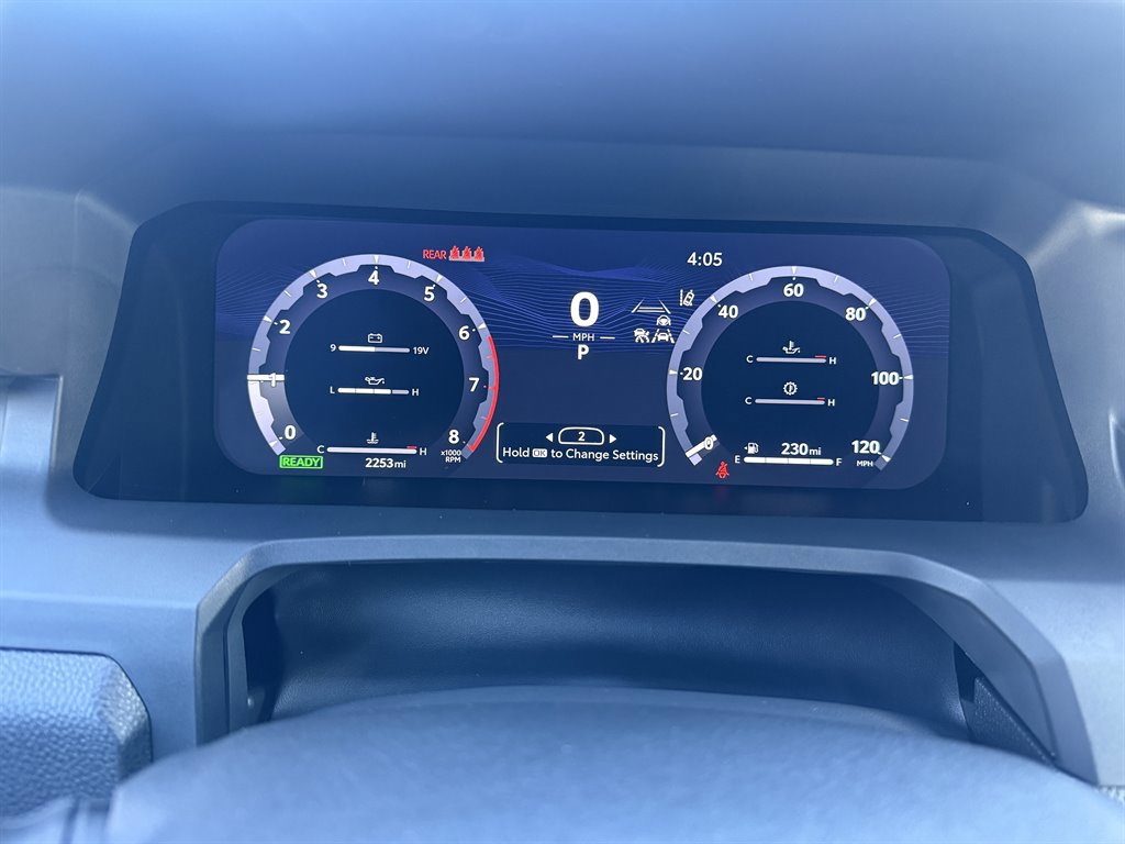 Used 2025 Toyota Tacoma TRD Off-Road image 15