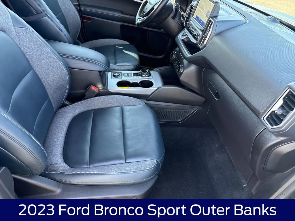 Used 2023 Ford Bronco Sport Outer Banks w/ Tech Package AWD/4WD image 13