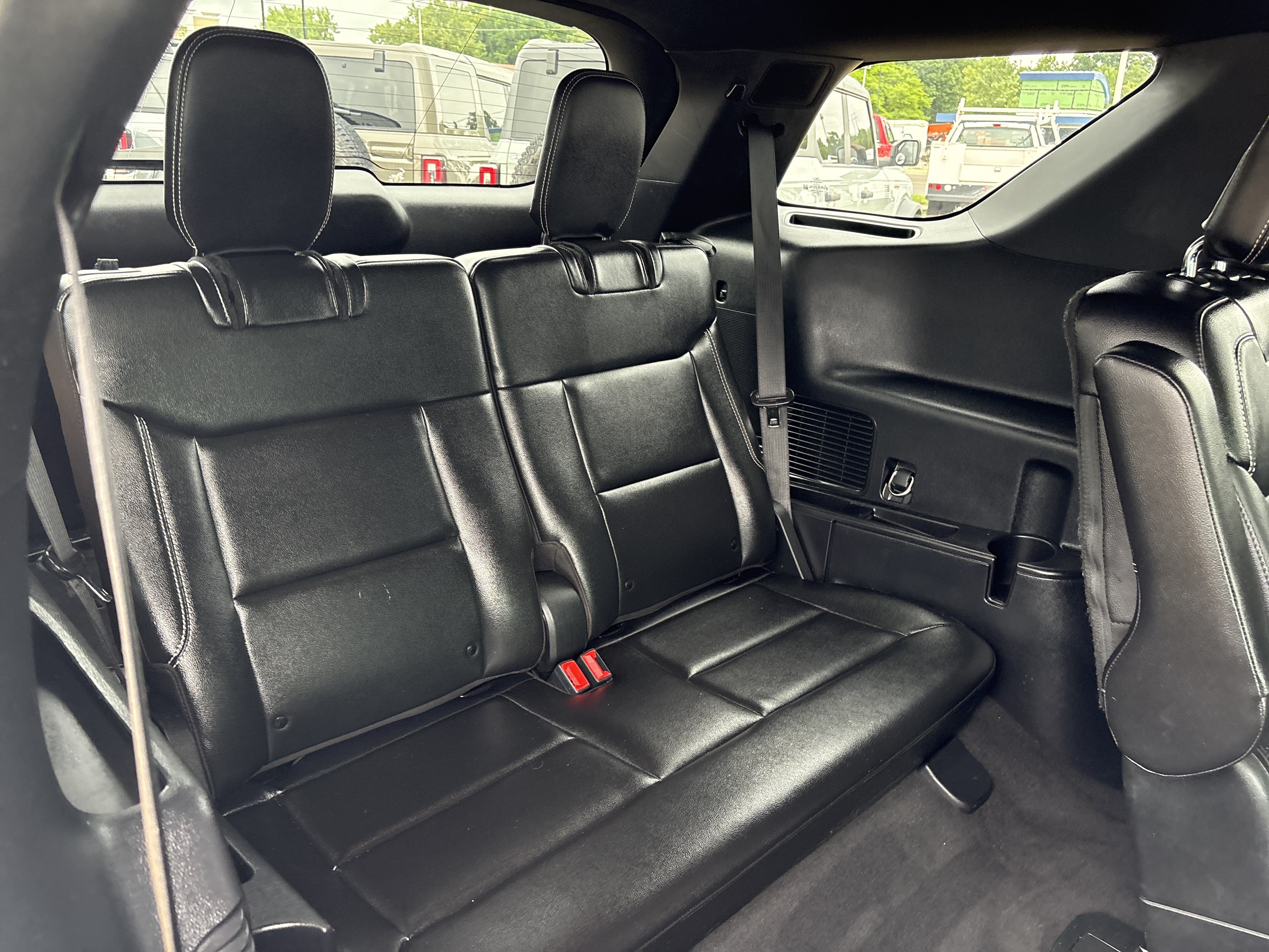 Used 2022 Ford Explorer ST w/ Equipment Group 401A AWD/4WD image 8