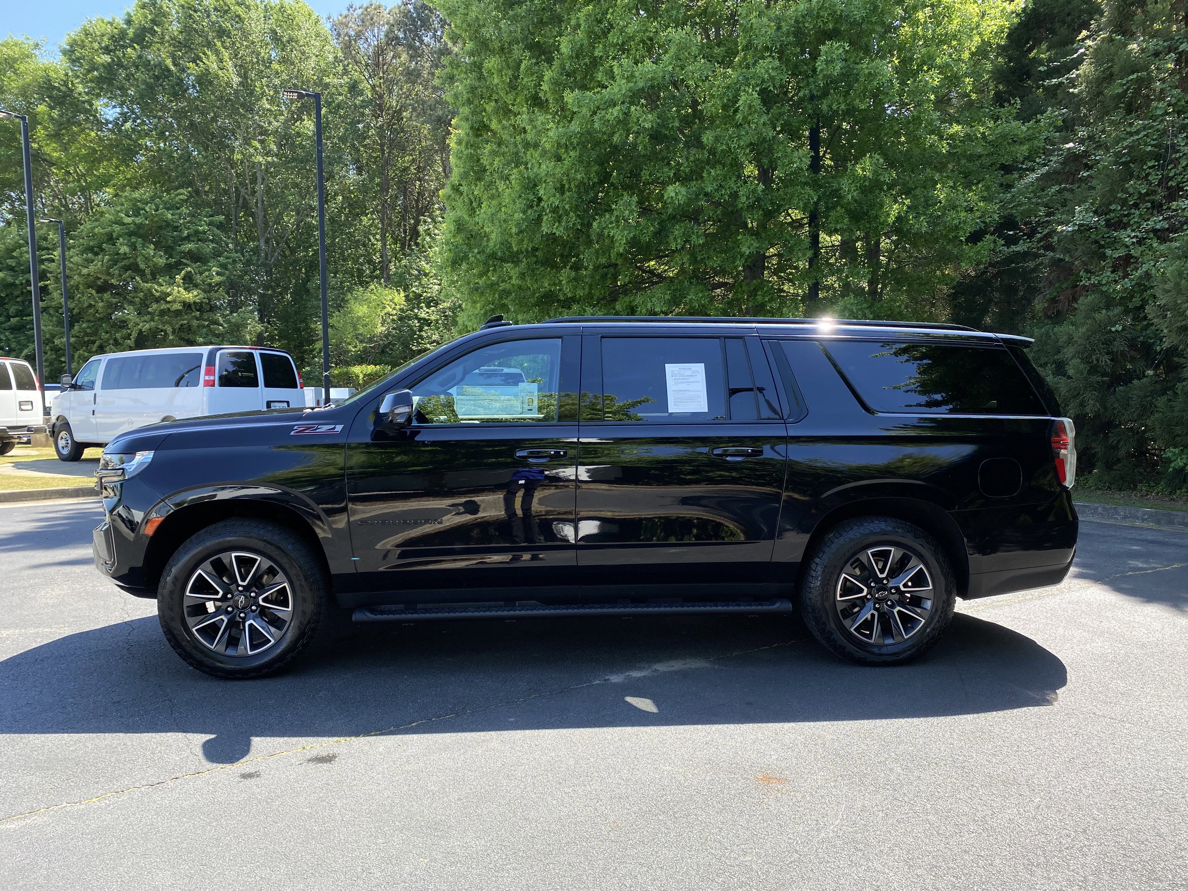 Used 2021 Chevrolet Suburban Z71 w/ Z71 Off-Road Package AWD/4WD image 6