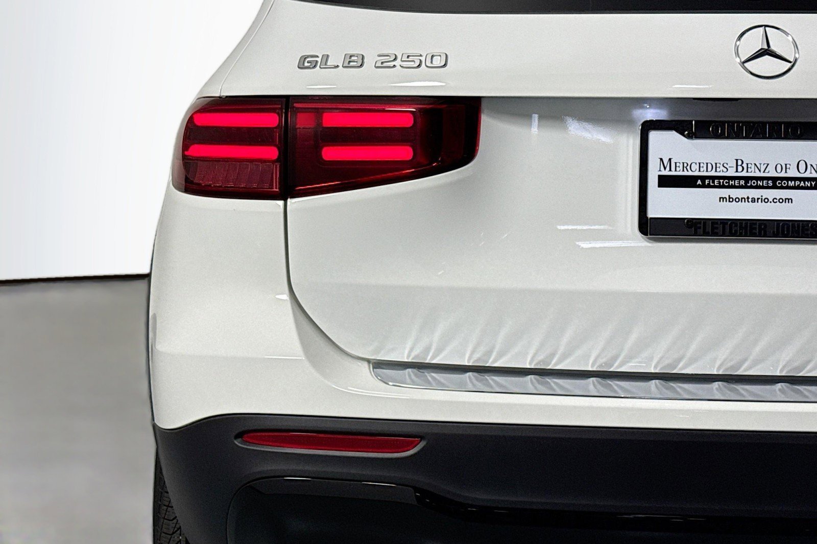 New 2026 Mercedes-Benz GLB 250 image 14