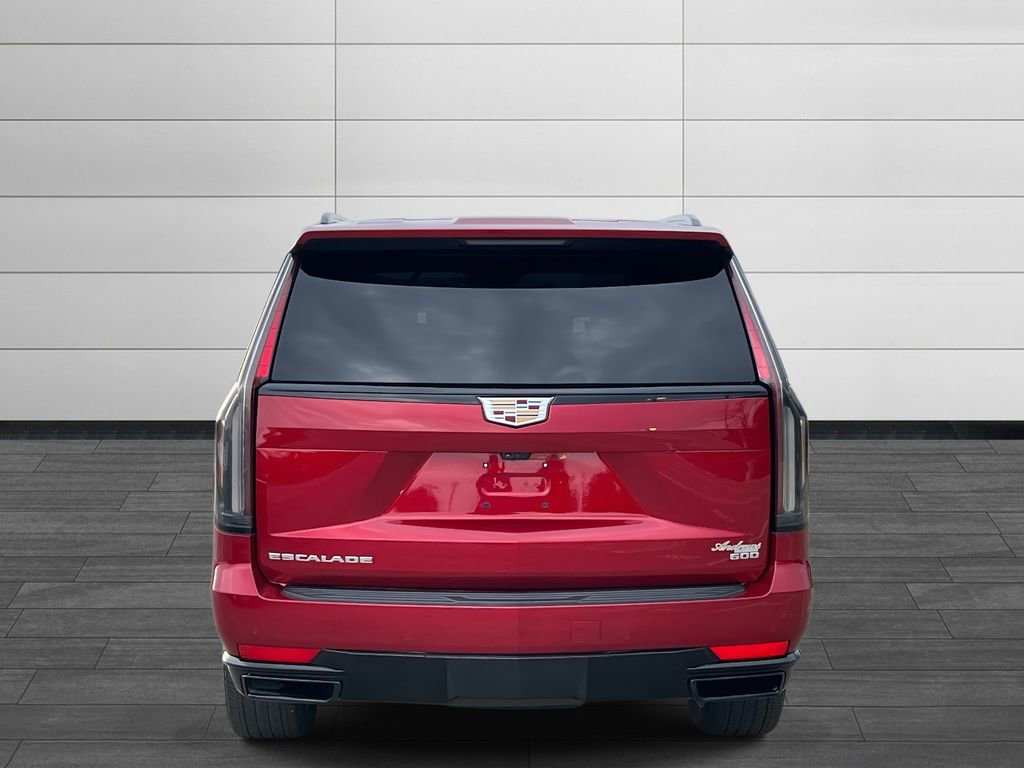 Certified 2024 Cadillac Escalade Sport Platinum w/ Heavy-Duty Trailer Package image 4