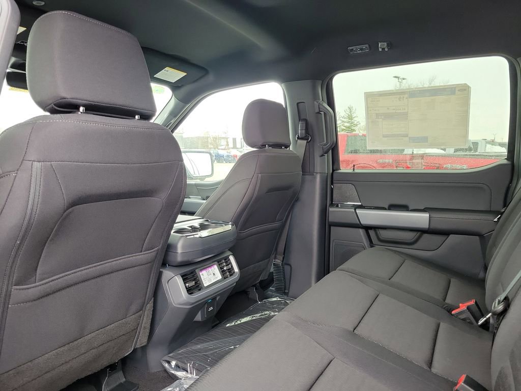 New 2026 Ford F150 XLT w/ Equipment Group 302A MID image 15