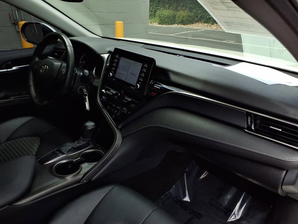 Certified 2023 Toyota Camry SE FWD image 24