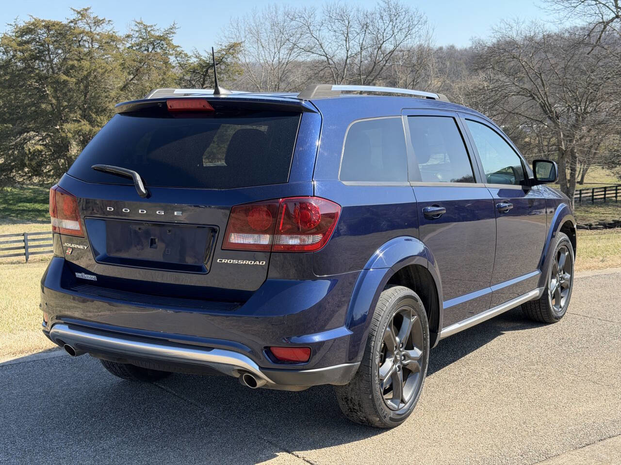 Used 2019 Dodge Journey Crossroad image 16
