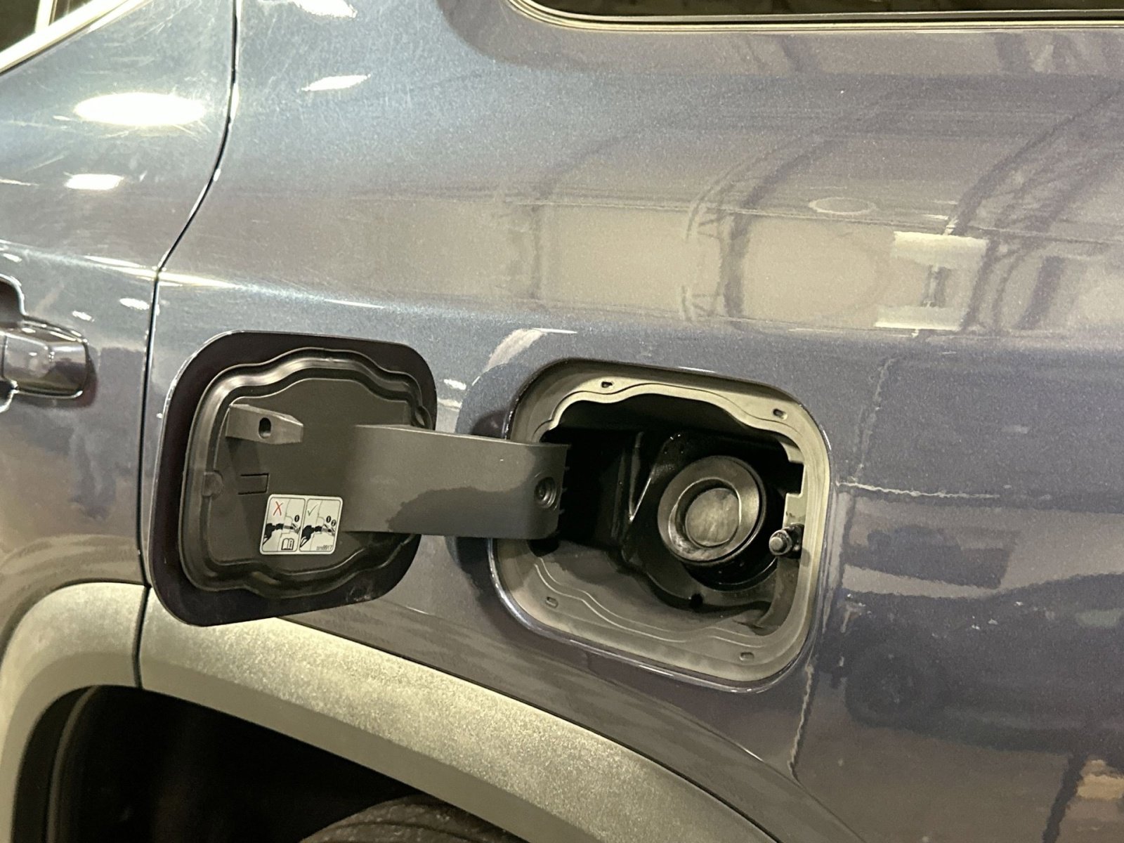 Used 2019 GMC Acadia SLE image 41