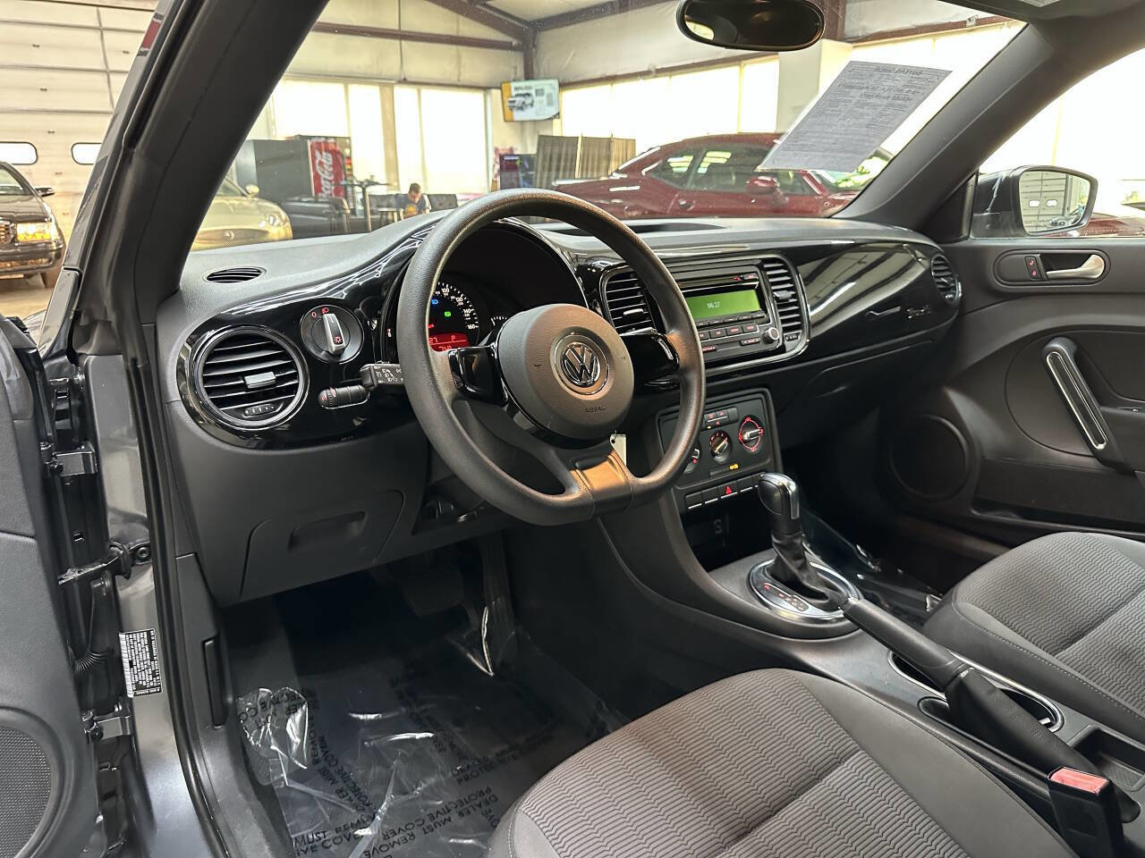 Used 2012 Volkswagen Beetle 2.5 image 16