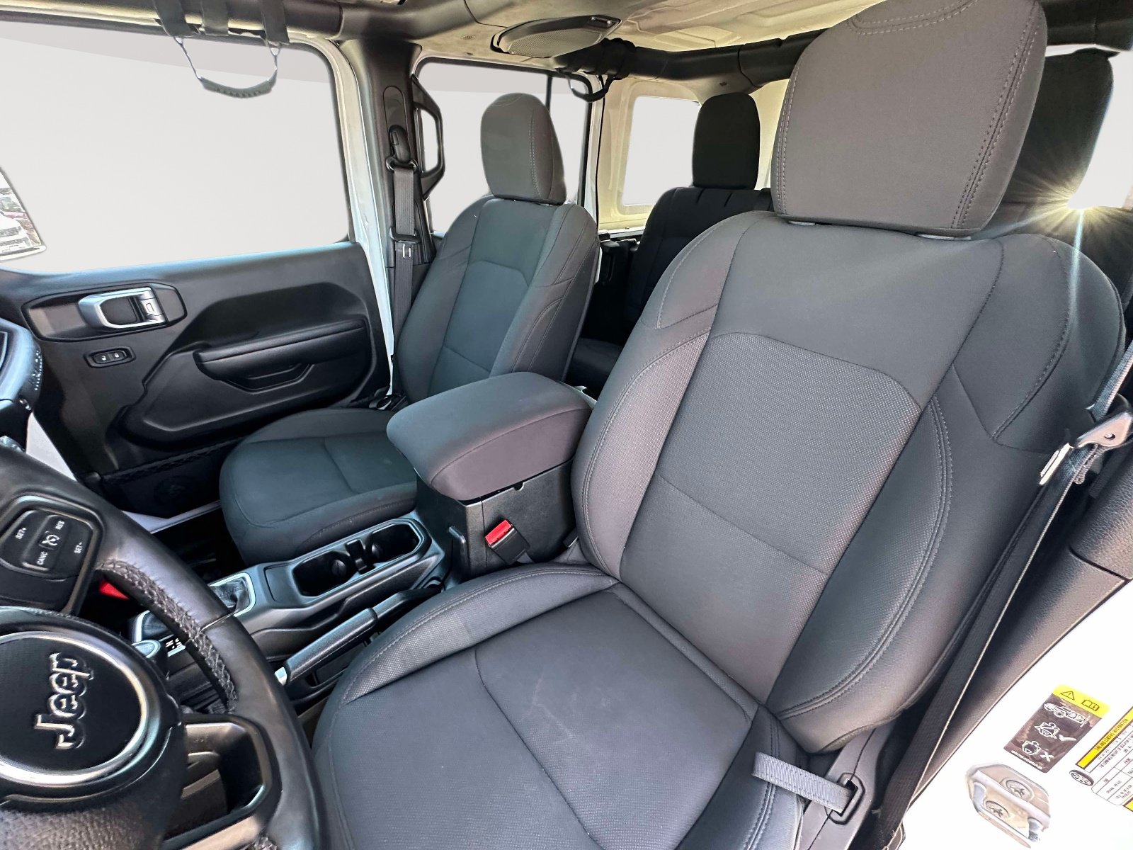 Used 2022 Jeep Wrangler Unlimited Sport AWD/4WD image 19