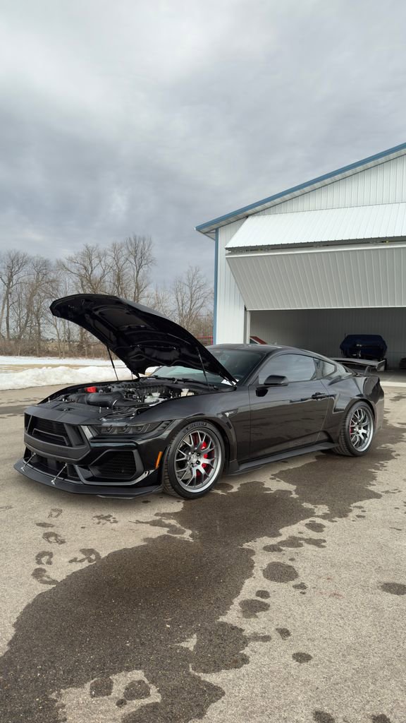 New 2026 Ford Mustang GT Premium w/ GT Performance Package image 4