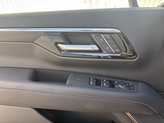 New 2026 Chevrolet Suburban Premier w/ Sun And Tow Package image 31