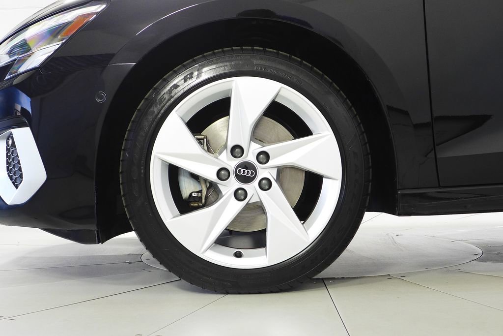 Used 2023 Audi A3 2.0T Premium w/ Convenience Package image 5
