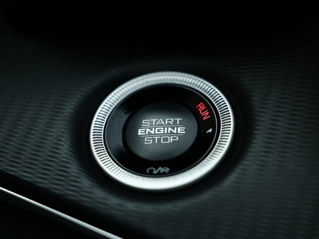 Used 2025 Jeep Grand Cherokee L Laredo w/ Luxury Tech Group I RWD image 34