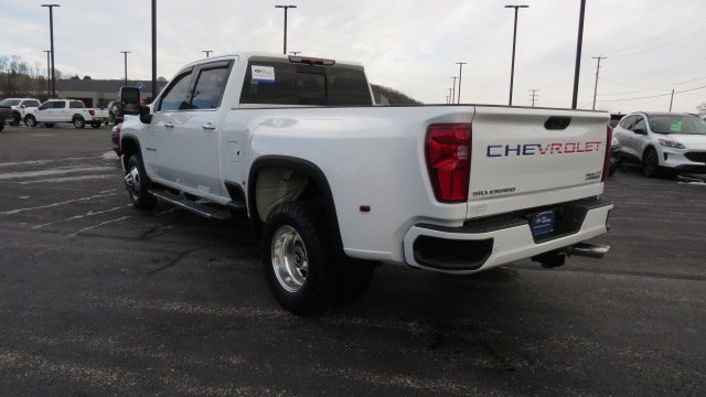 Used 2022 Chevrolet Silverado 3500 High Country image 5