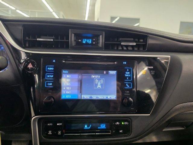 Used 2017 Toyota Corolla LE FWD image 24