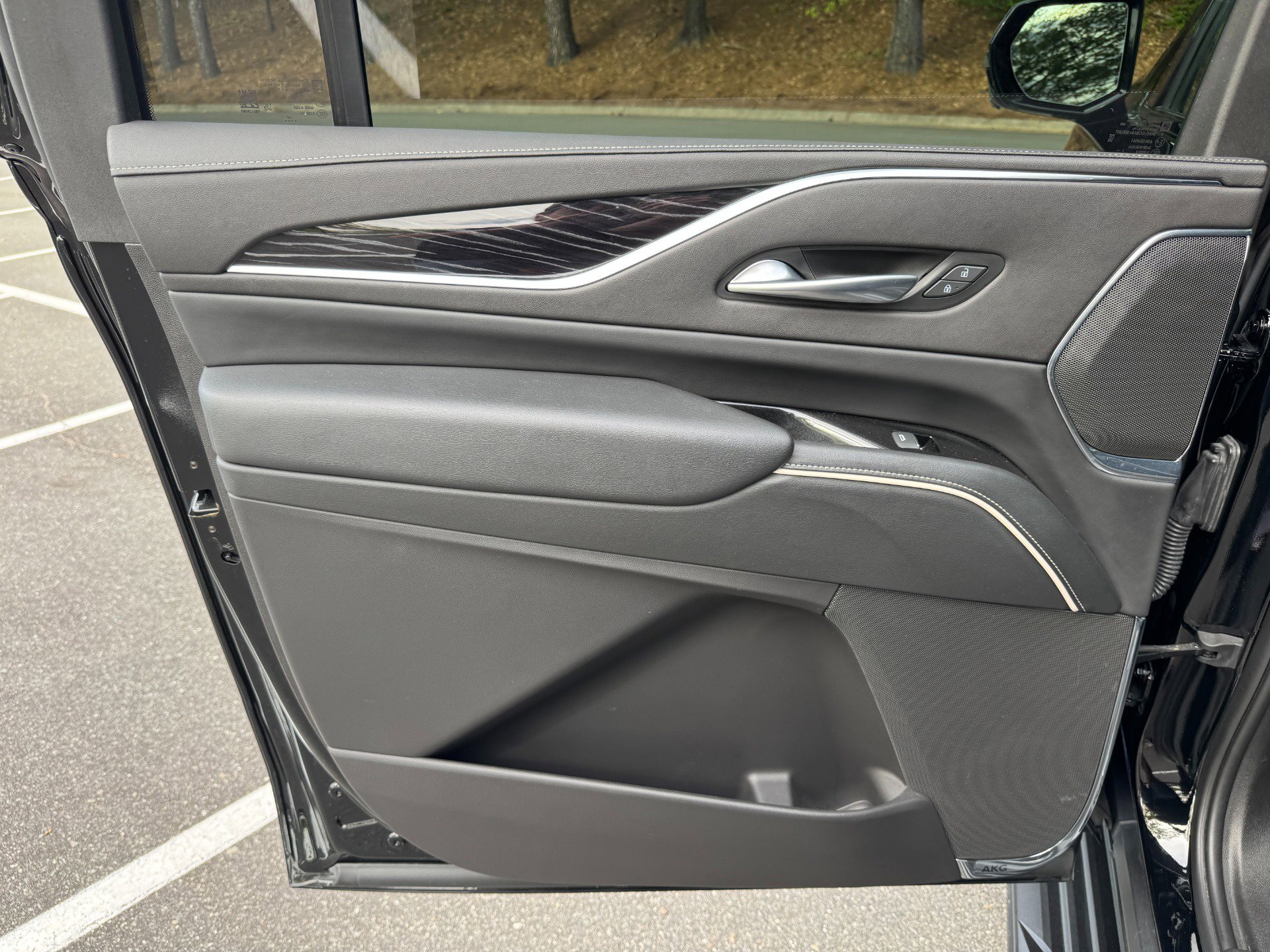 Used 2023 Cadillac Escalade ESV Sport image 45