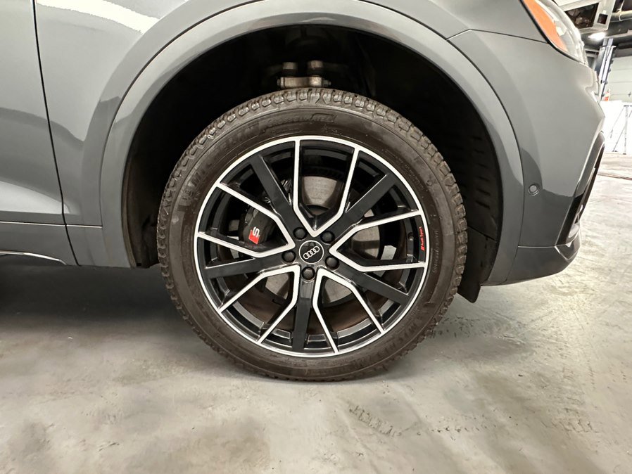Used 2023 Audi SQ5 Prestige w/ Prestige Package AWD/4WD image 16