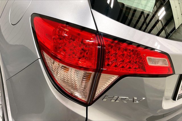 Used 2018 Honda HR-V LX image 29