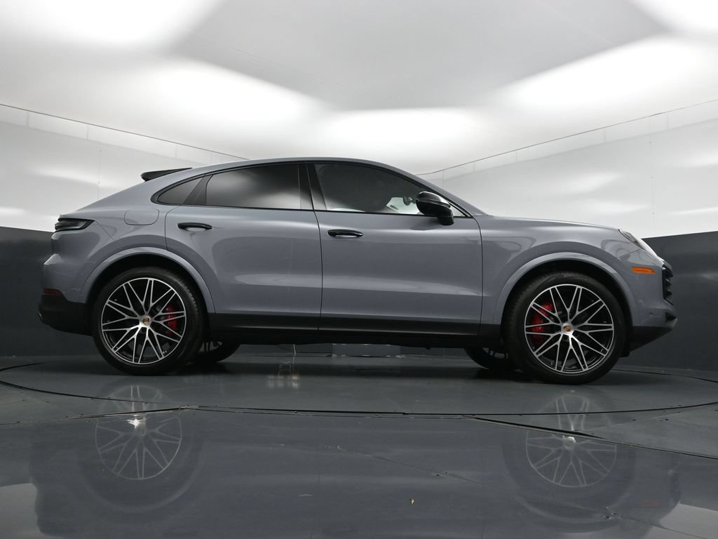 New 2026 Porsche Cayenne S AWD/4WD image 27