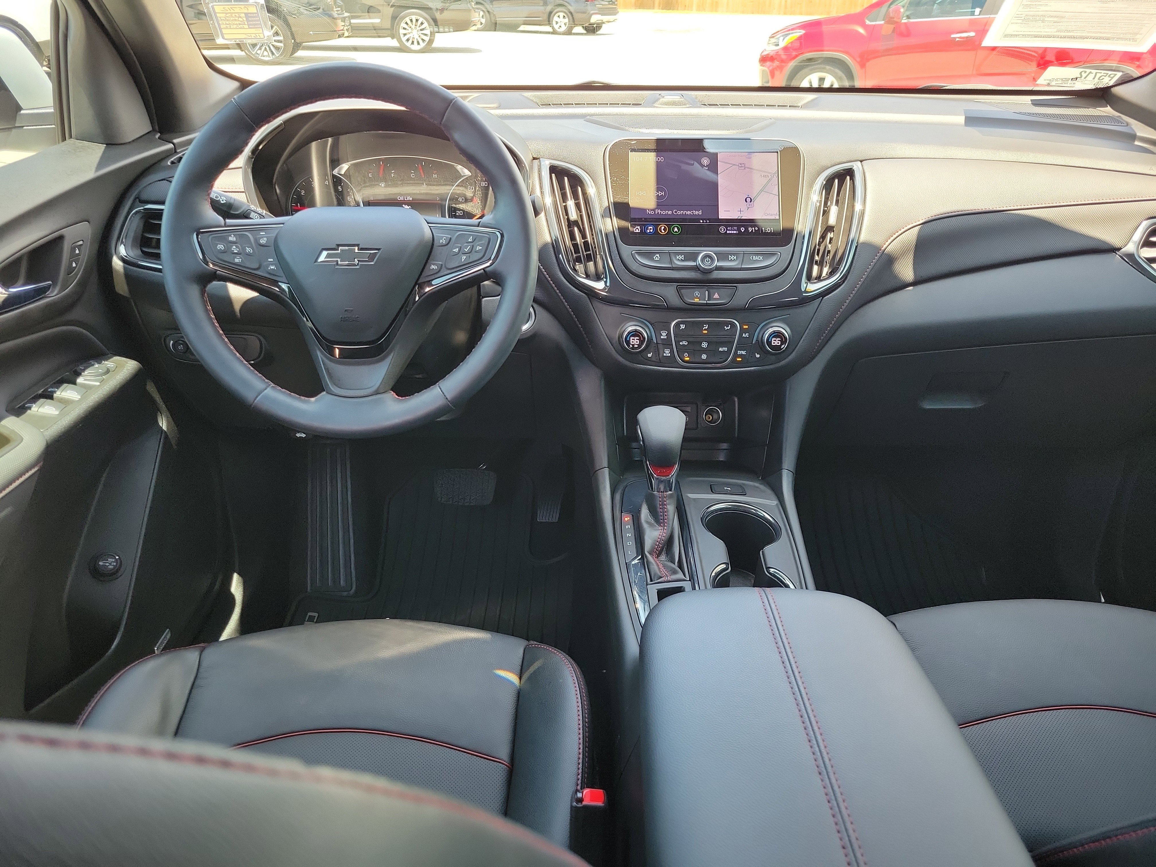 Used 2023 Chevrolet Equinox RS w/ RS Leather Package FWD image 13