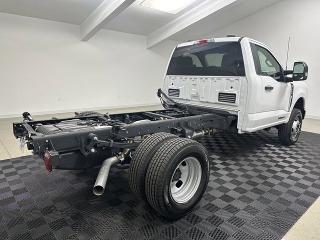 New 2023 Ford F350 XLT w/ Snow Plow Prep Package image 4