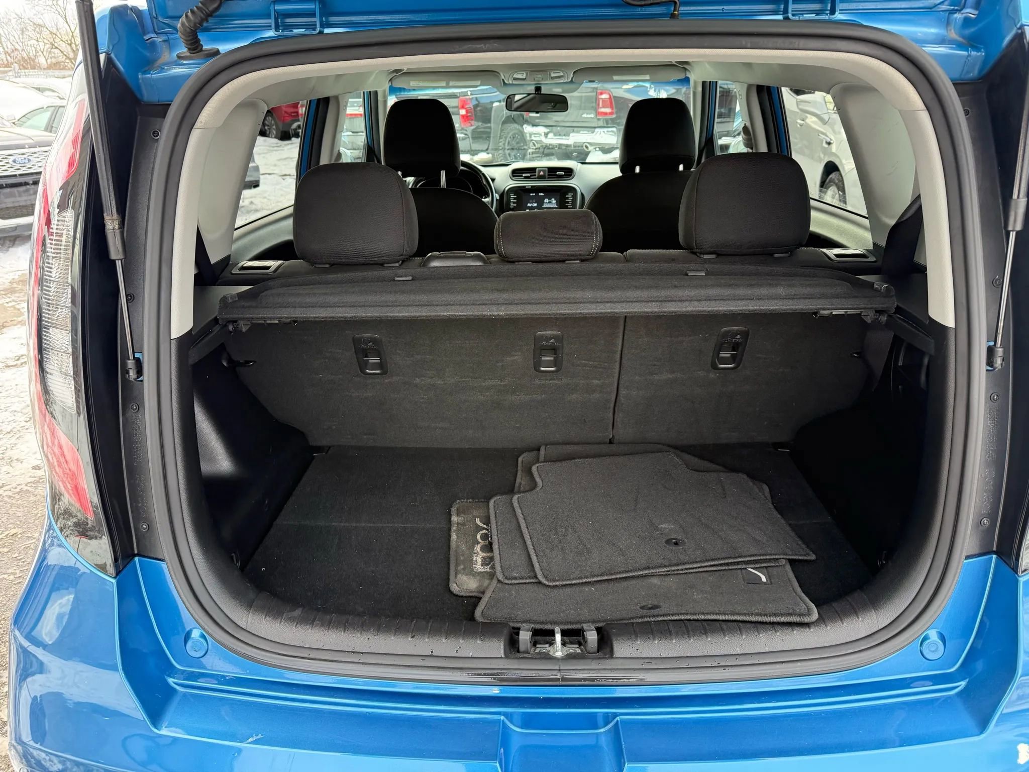 Used 2018 Kia Soul + image 23