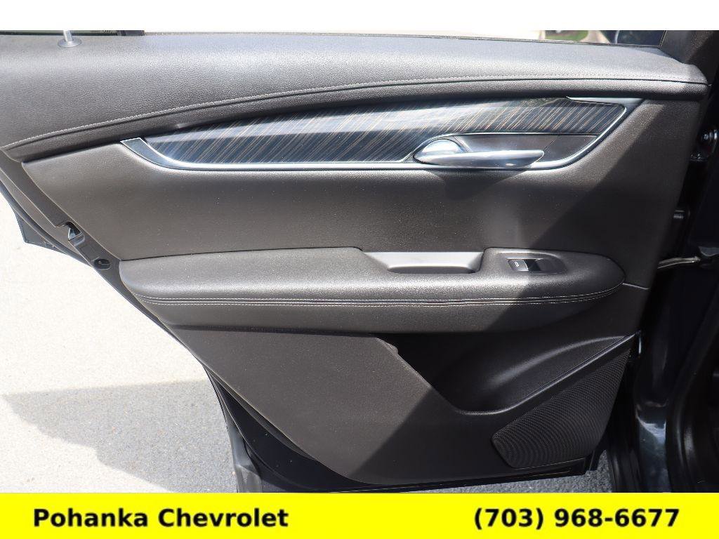 Used 2022 Cadillac XT6 Premium Luxury AWD/4WD image 29