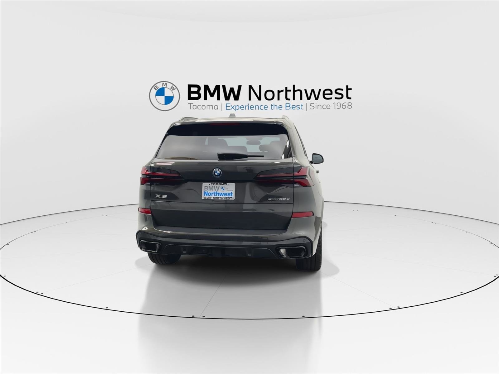 New 2026 BMW X5 xDrive50e w/ Executive Package AWD/4WD image 2