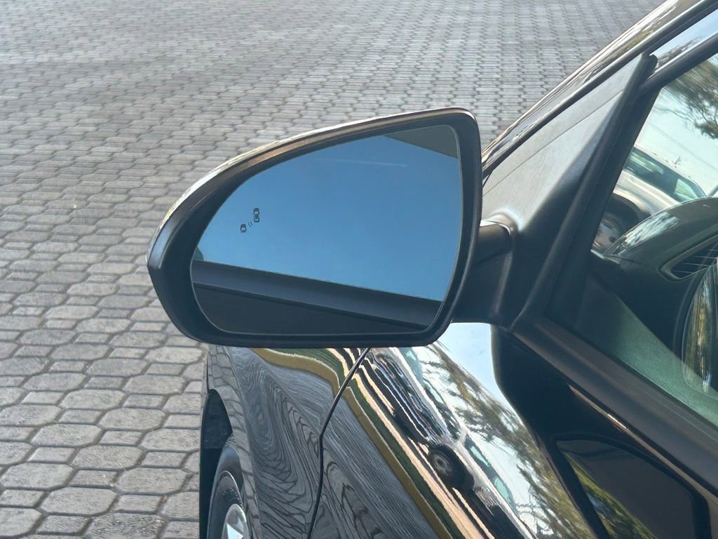 Used 2019 Hyundai Elantra Value Edition w/ Cargo Package image 17