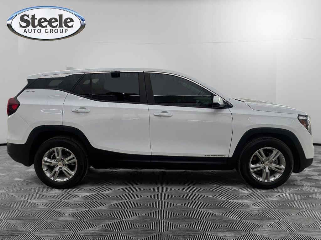 Used 2023 GMC Terrain SLE FWD image 6
