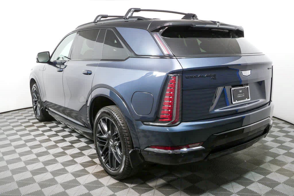 Certified 2026 Cadillac Escalade IQ Sport 1 w/ LPO, ONYX Package AWD/4WD image 14