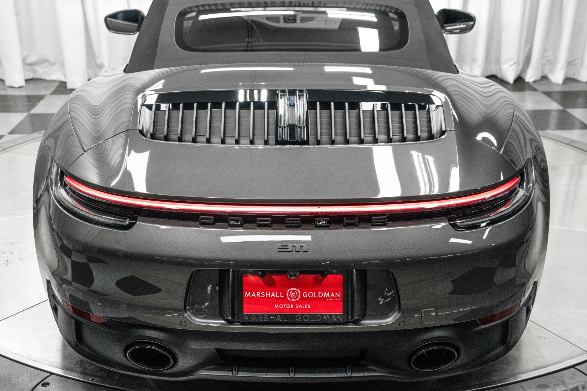 Used 2023 Porsche 911 Cabriolet image 32