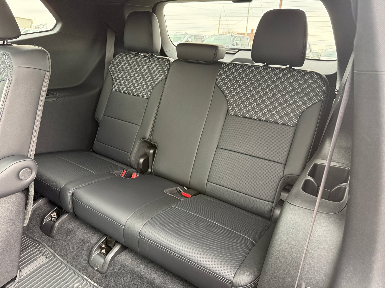 New 2026 GMC Acadia Denali w/ Super Cruise Package FWD image 16