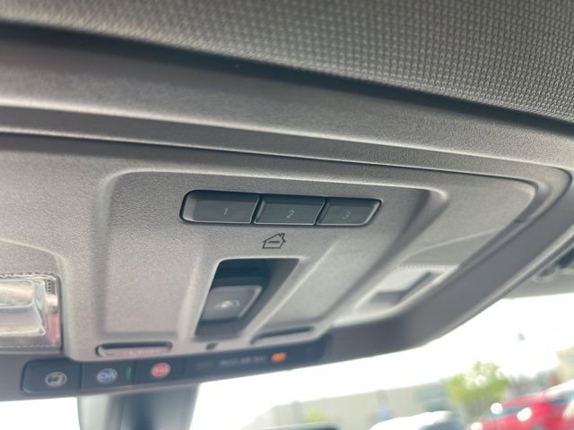 Used 2021 GMC Sierra 1500 SLE w/ Preferred Package image 32
