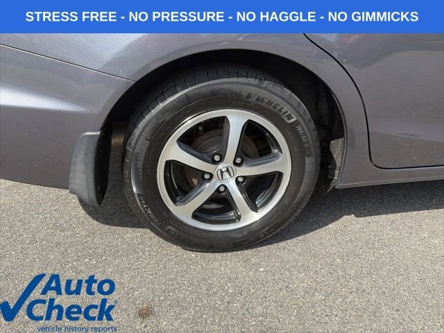Used 2015 Honda Civic SE image 5