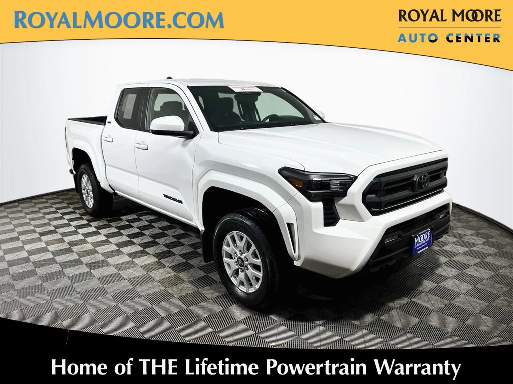 Used 2025 Toyota Tacoma SR5